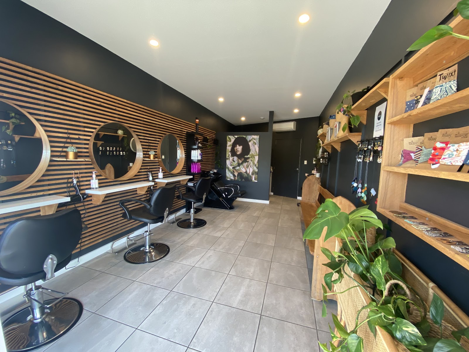 The styling floor at Hairport At Robe